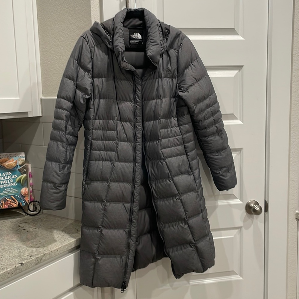 The North Face long women’s jacket in grey, size Large